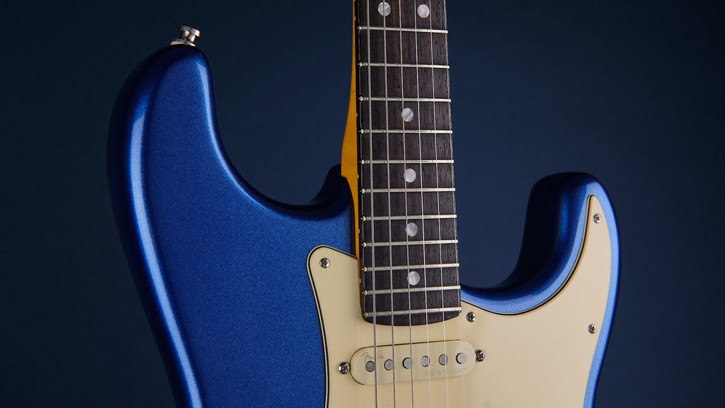2021 Fender American Ultra Stratocaster HSS Cobra Blue