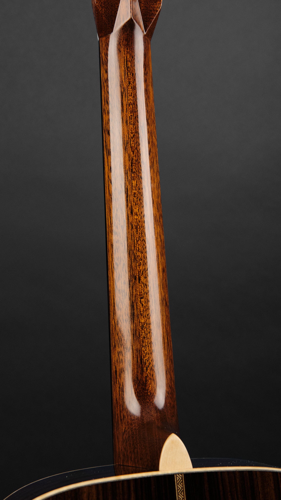 2023 Martin 00028 Modern Deluxe Auditorium