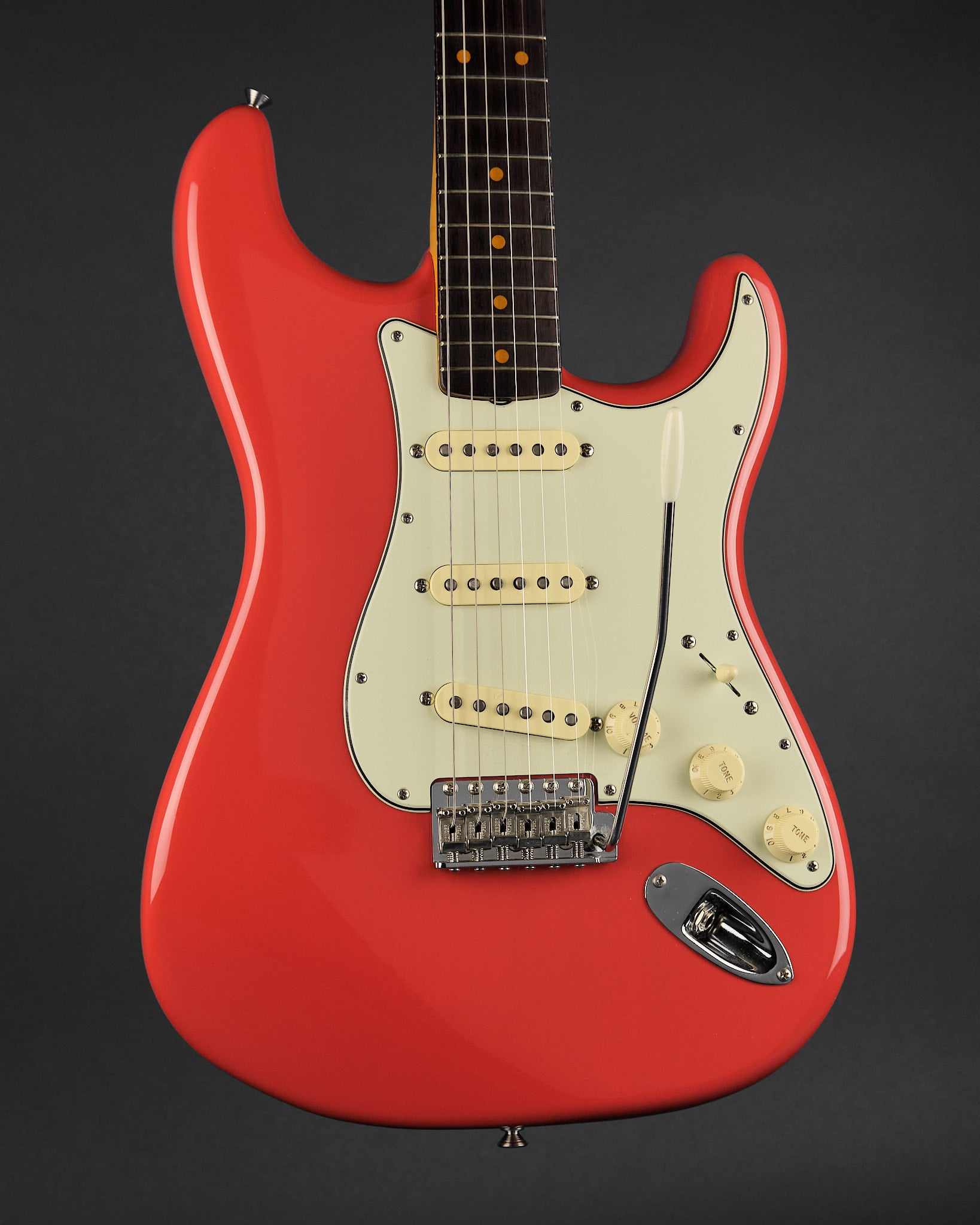 2022 Fender American Vintage II 1961 Stratocaster Fiesta Red