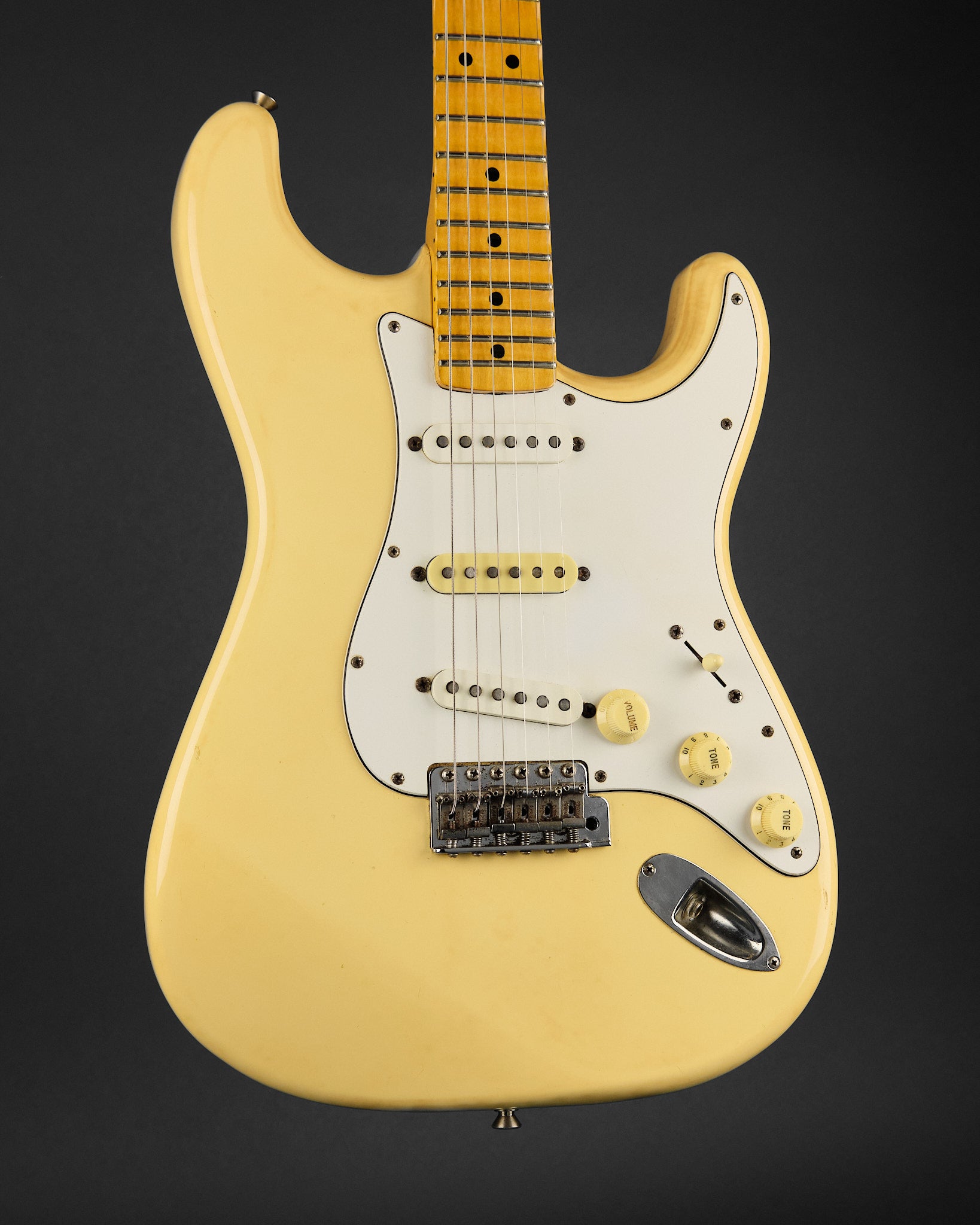 2005 Fender CIJ ST68-185YM Yngwie J Malmsteen Stratocaster Vintage White