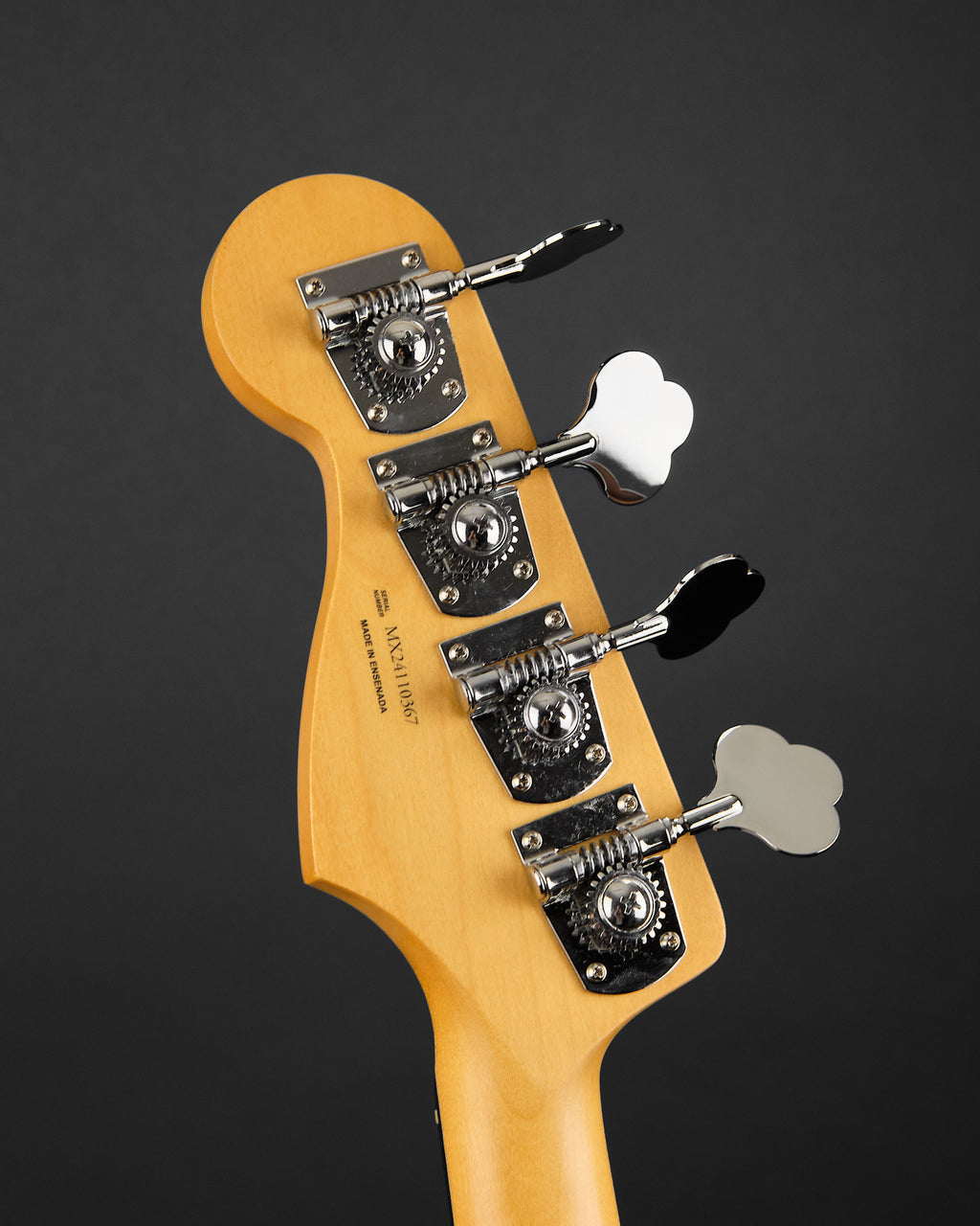 2025 Fender Player II Jazz Bass Hialeah Yellow