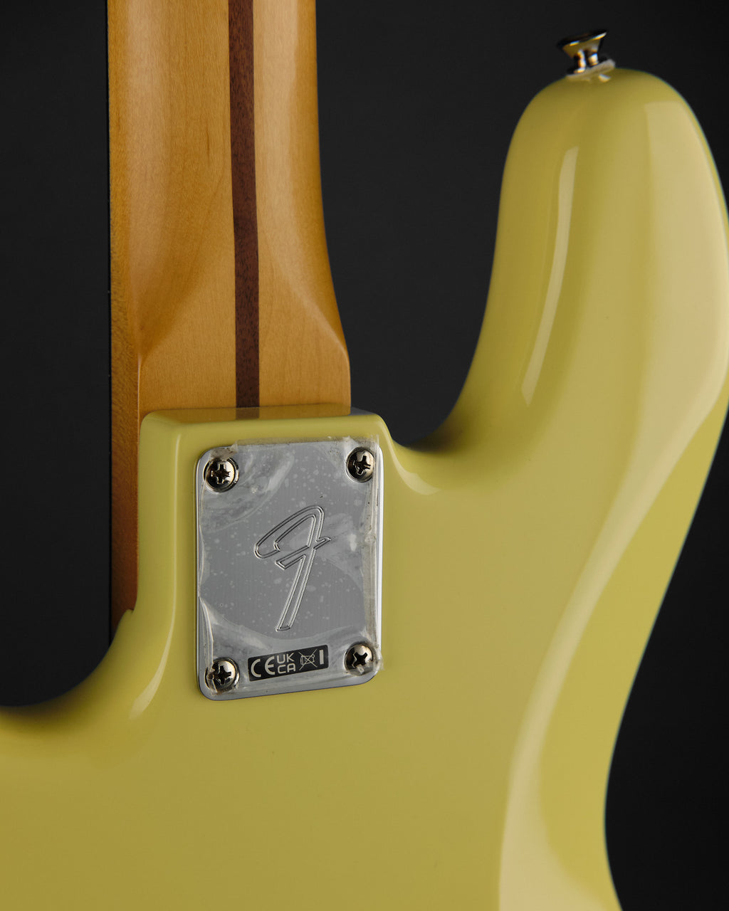 2025 Fender Player II Jazz Bass Hialeah Yellow