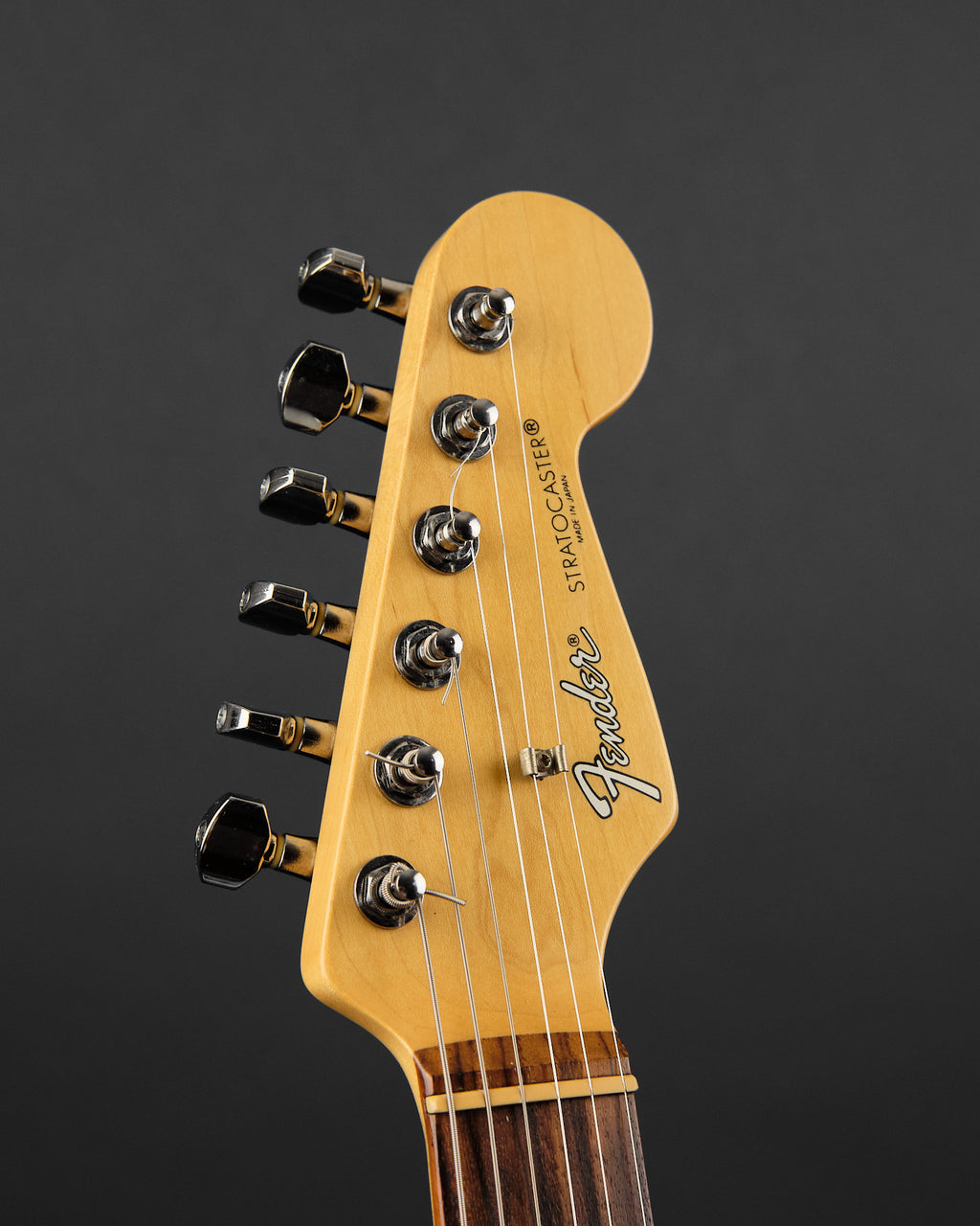 1990s Fender ST-38 Standard Stratocaster Salmon Pink