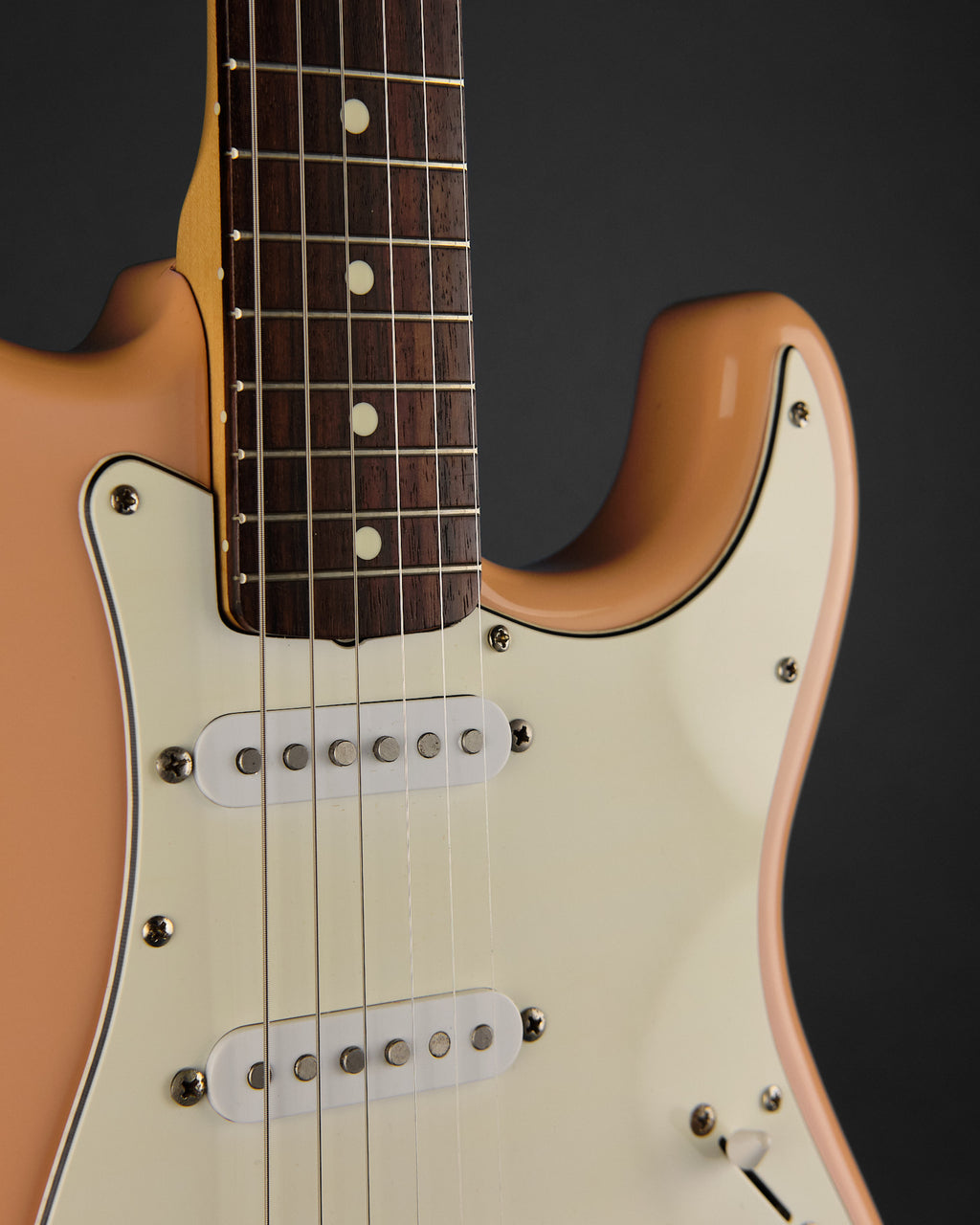 1990s Fender ST-38 Standard Stratocaster Salmon Pink