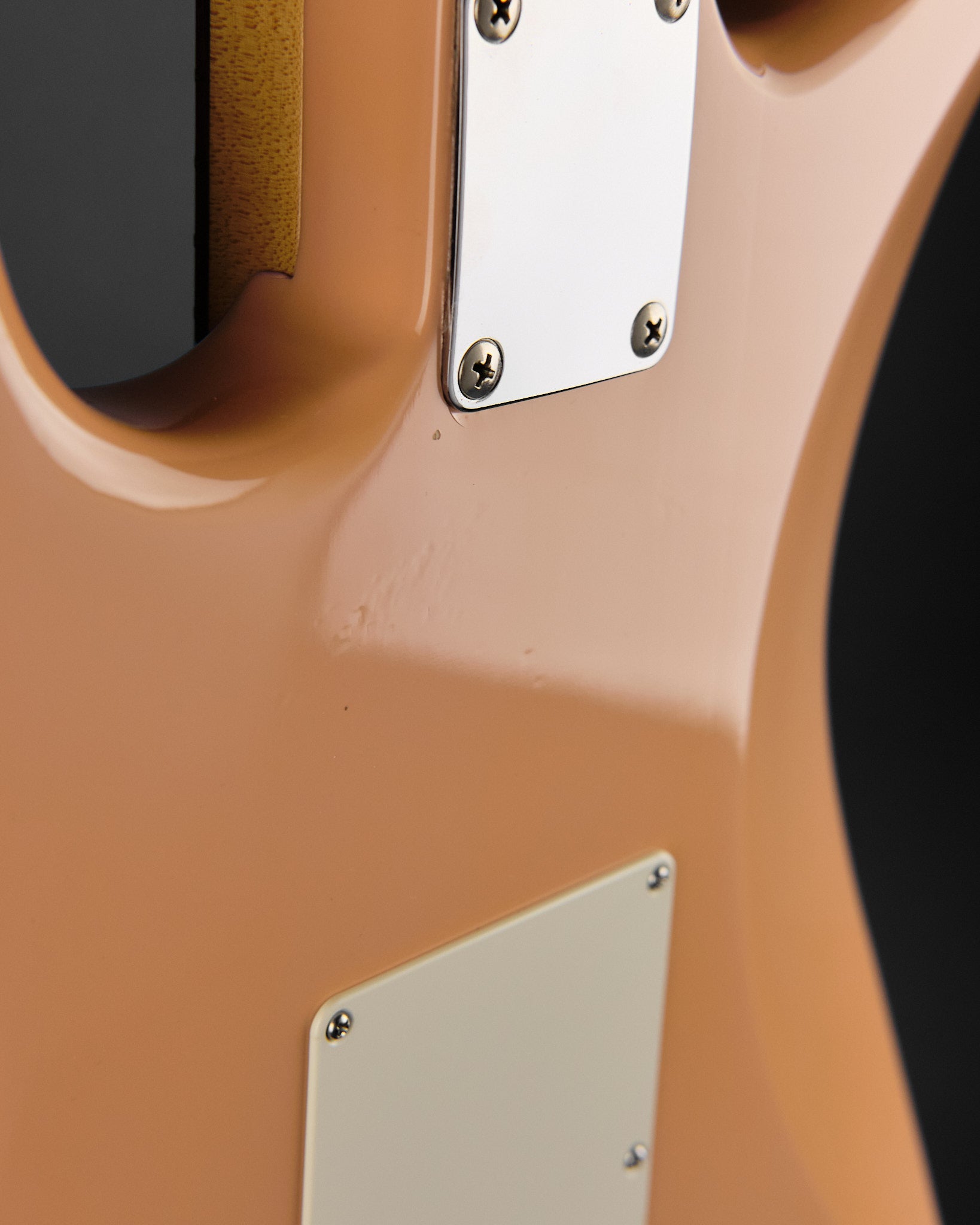 1990s Fender ST-38 Standard Stratocaster Salmon Pink