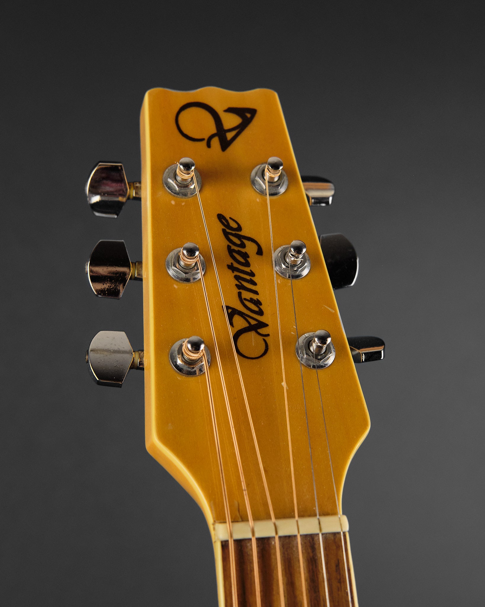 1990s Vantage VS-30 Dreadnought Blonde