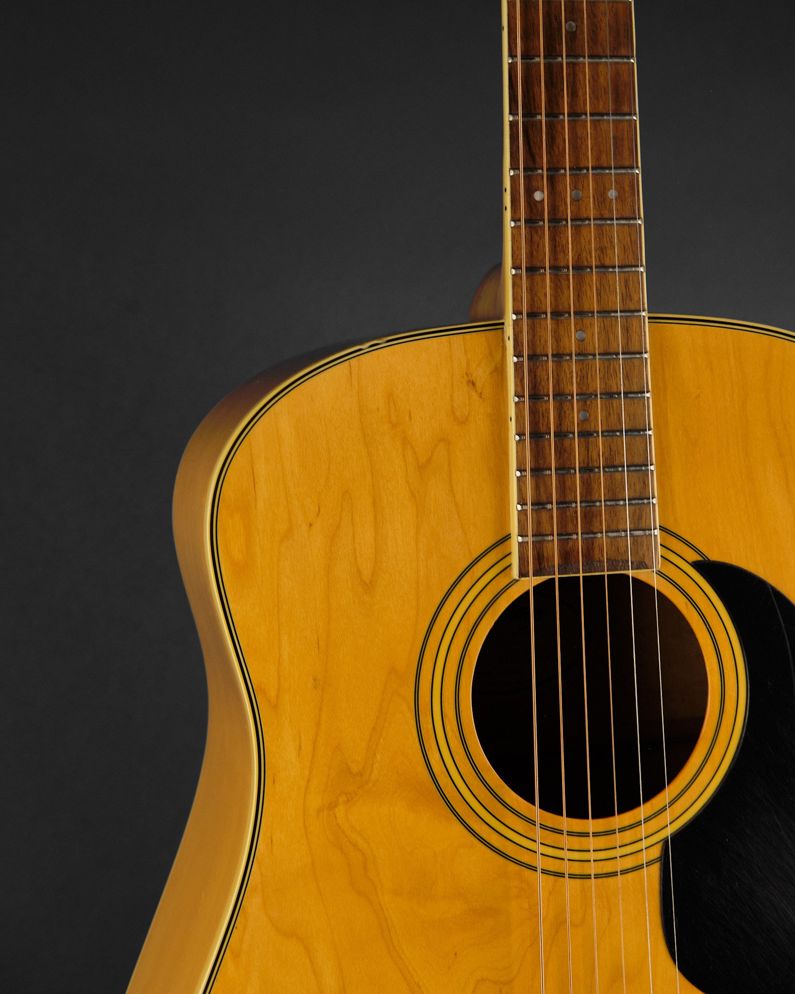 1990s Vantage VS-30 Dreadnought Blonde