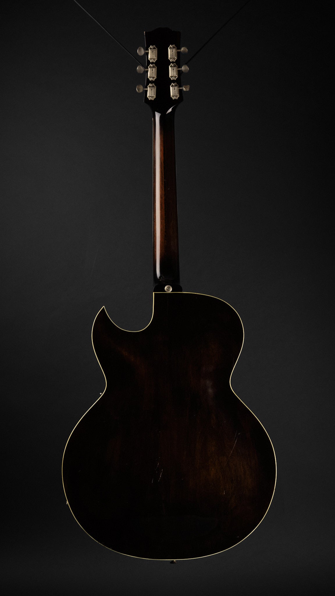 Sumi Archtop Sunburst (Second-Hand)