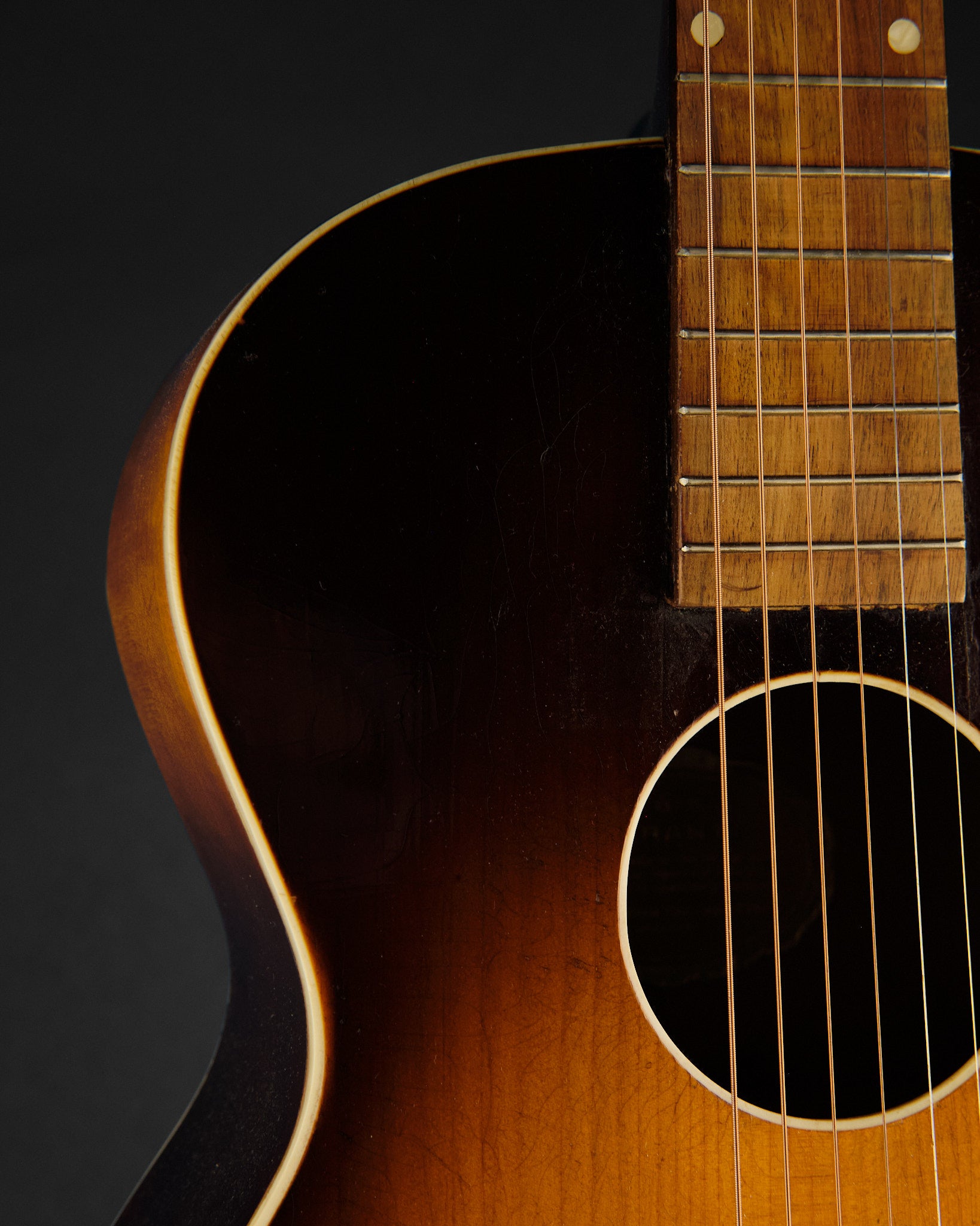 1947 Levin Model 52 Sunburst