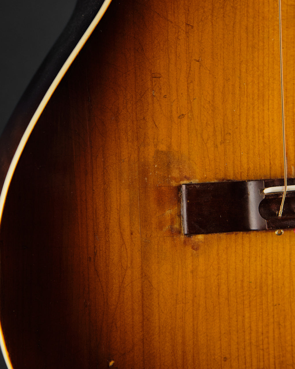 1947 Levin Model 52 Sunburst