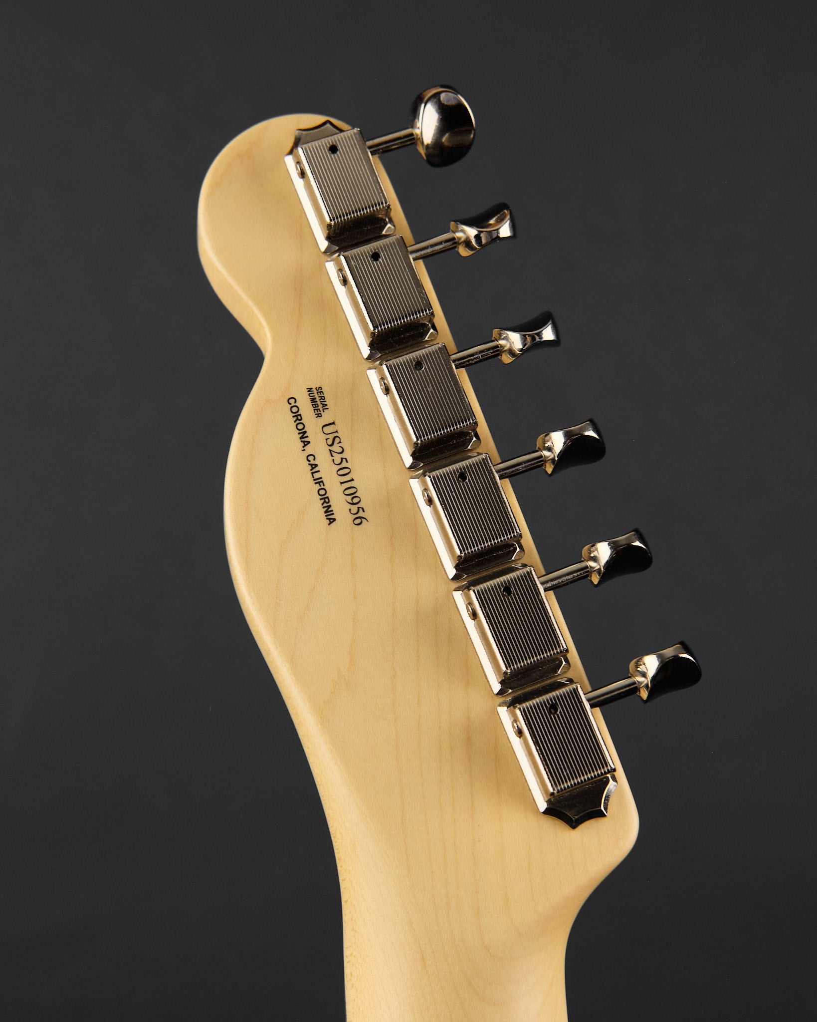 2025 Fender American Performer Telecaster Honey Burst