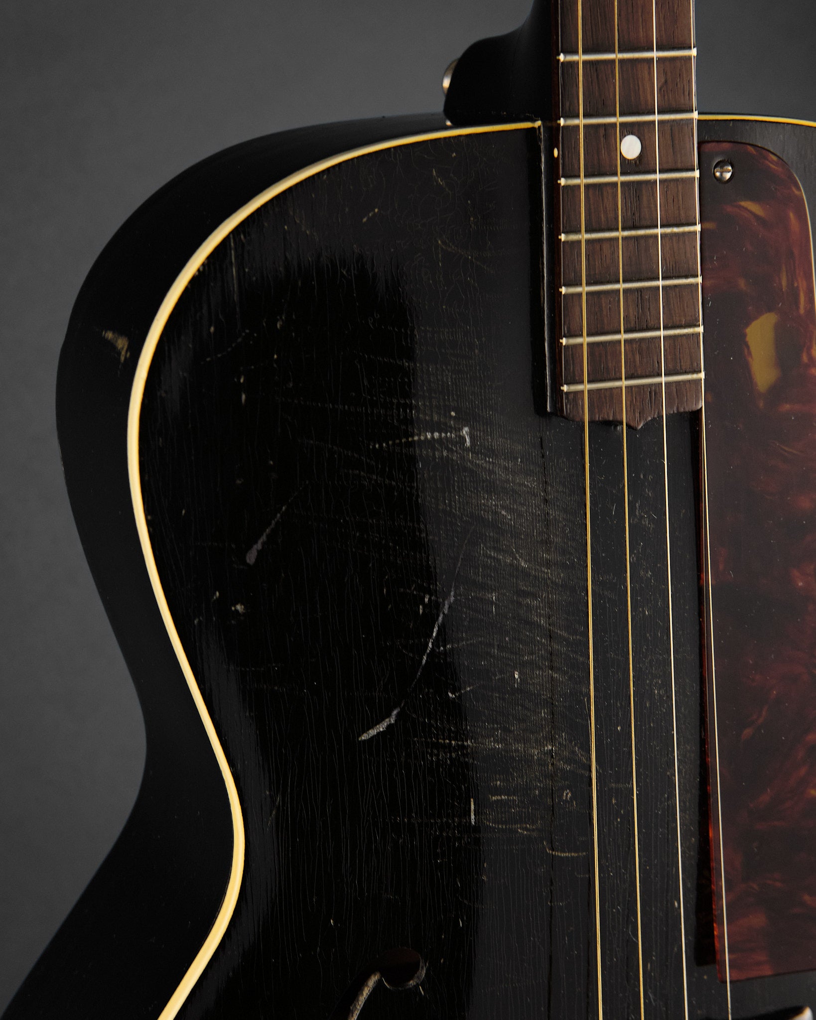1930s Gibson TG-30 Tenor Black