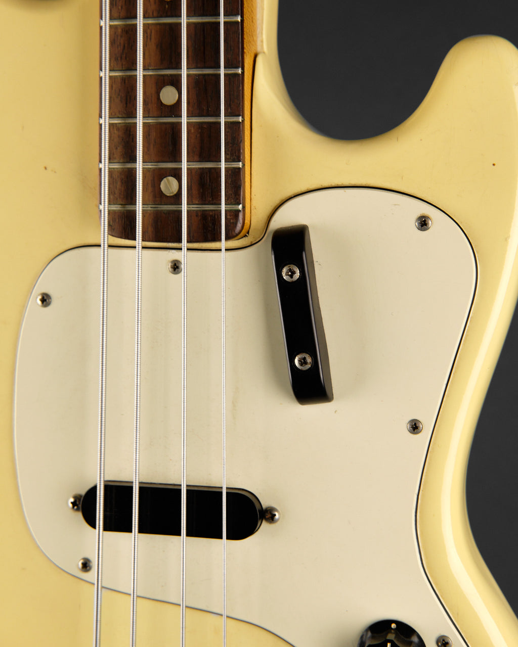 1971 Fender Musicmaster Bass Olympic White