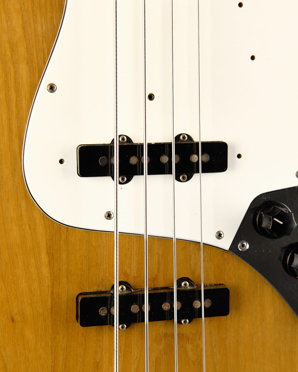 2000s Fender CIJ JB75-90US Jazz Bass Natural