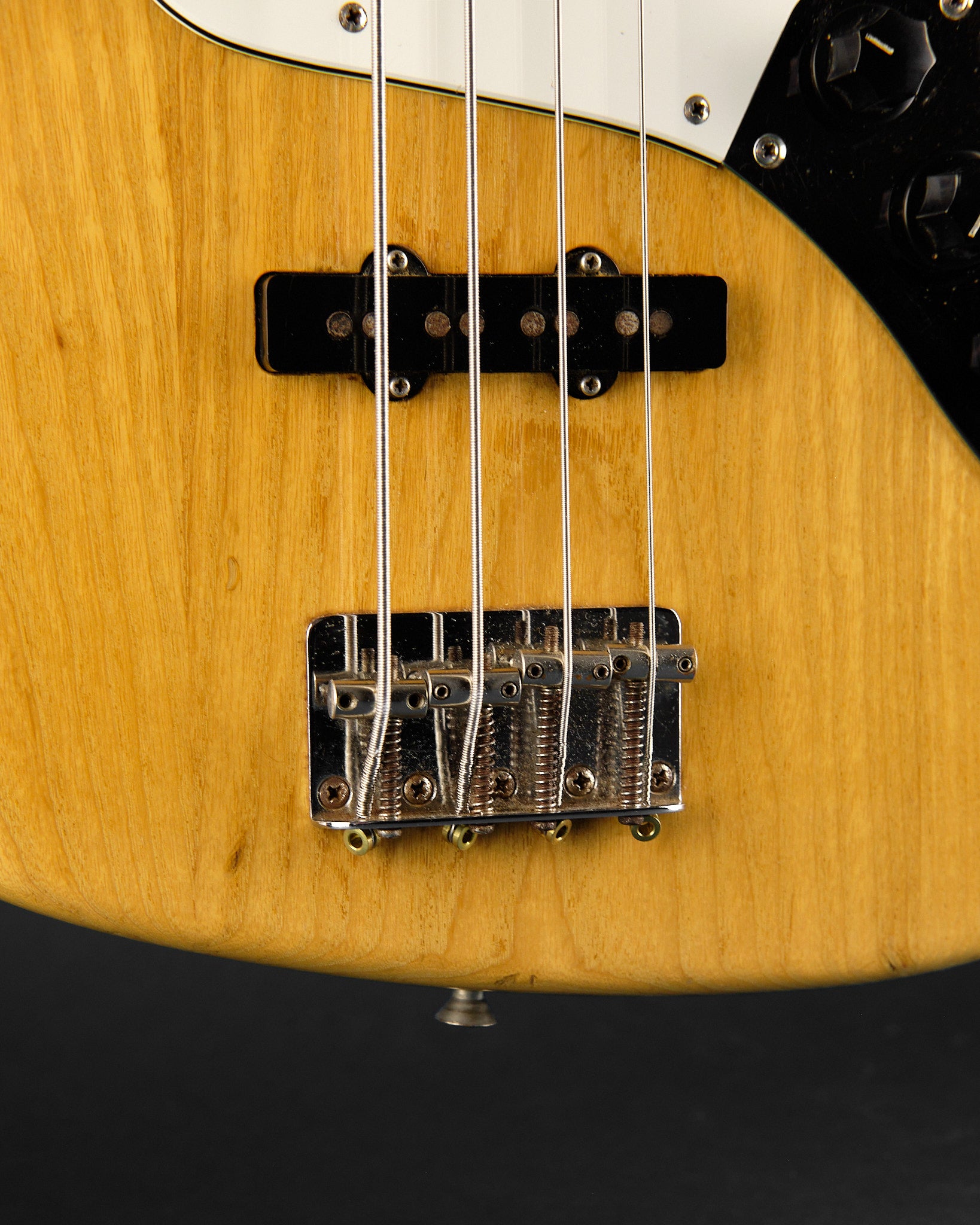 2000s Fender CIJ JB75-90US Jazz Bass Natural