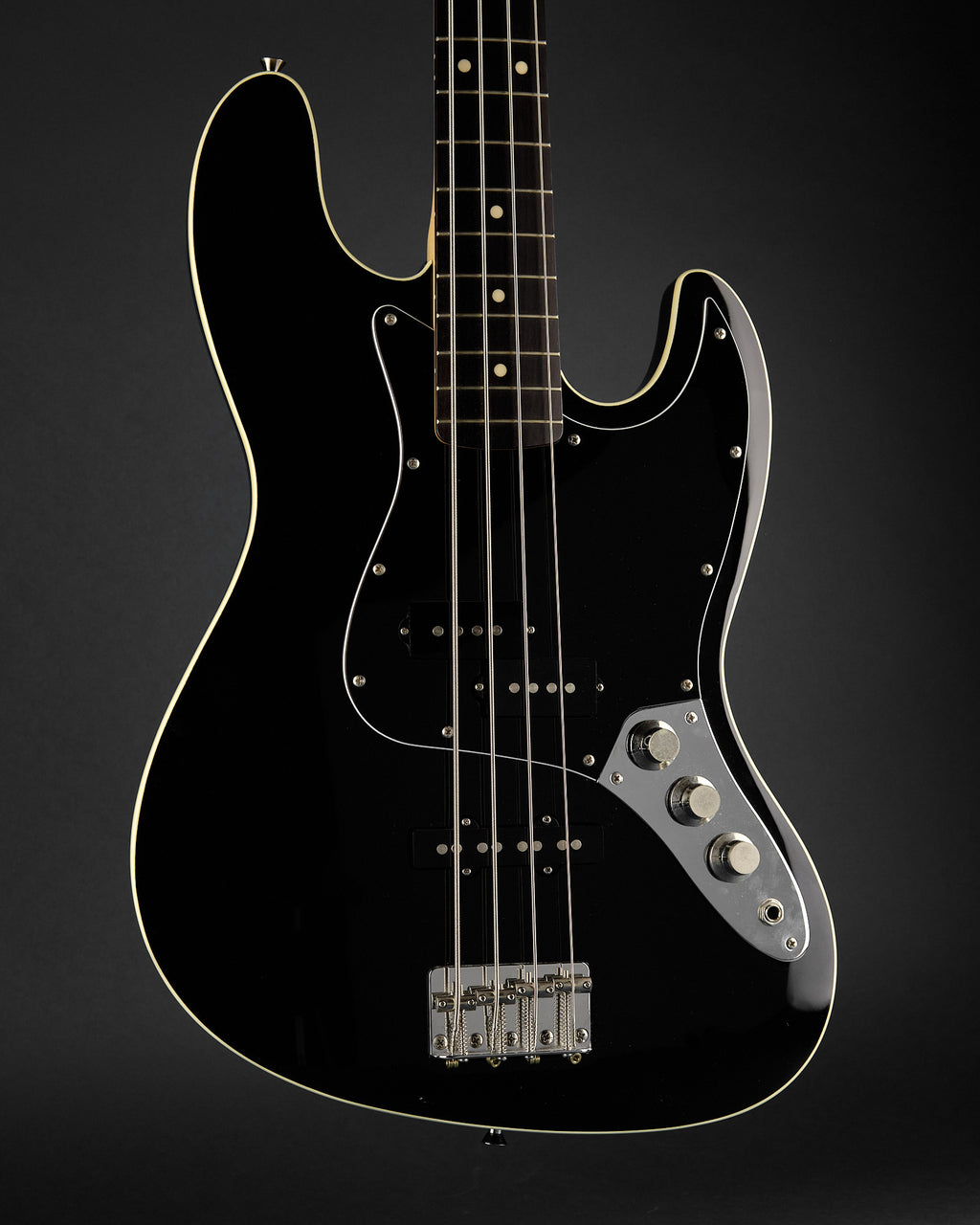 2000s Fender CIJ Aerodyne Jazz Bass Black