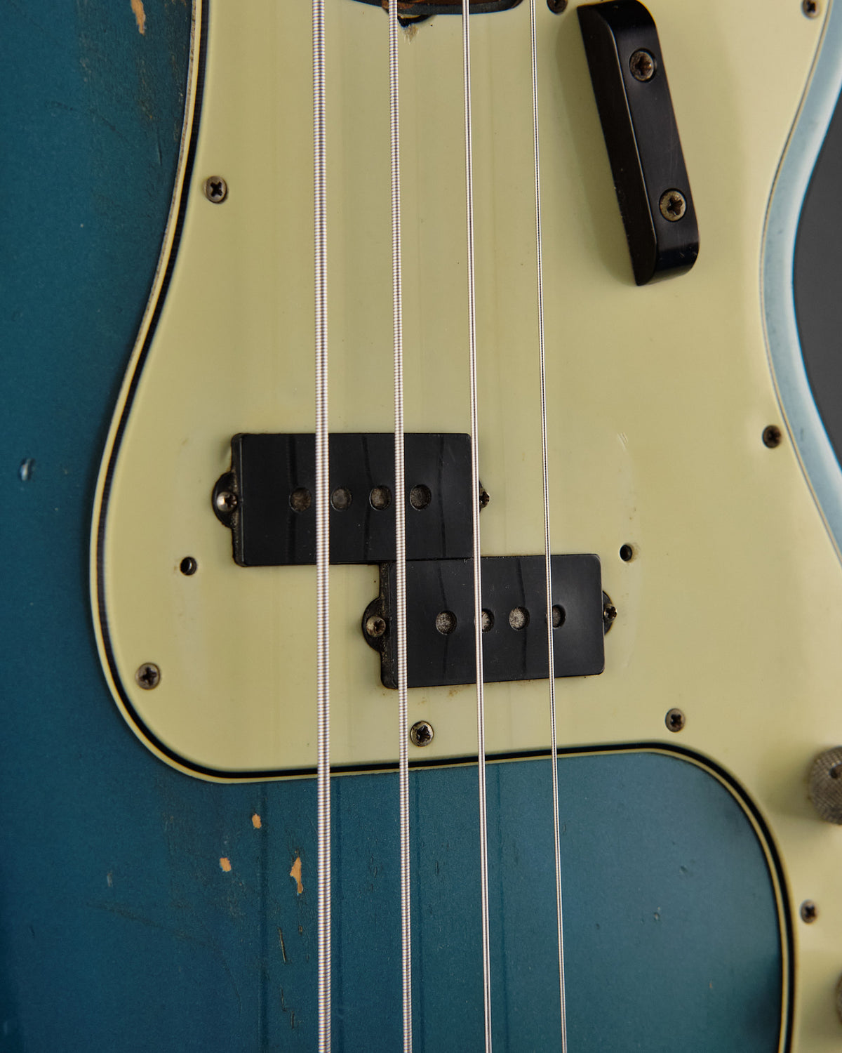 1964 Fender Precision Bass Lake Placid Blue