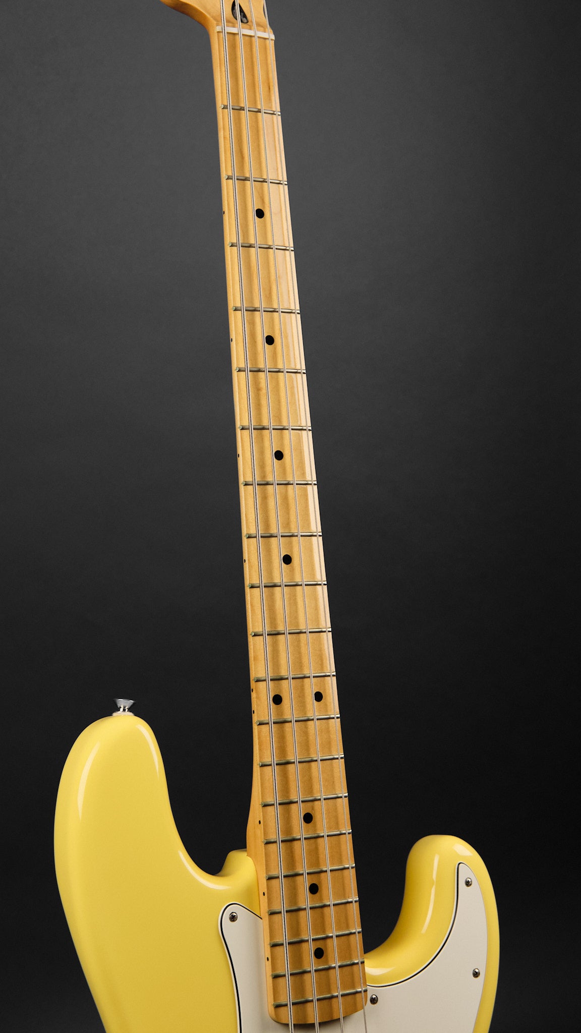 2021 Fender Player Precision Bass Buttercream Yellow