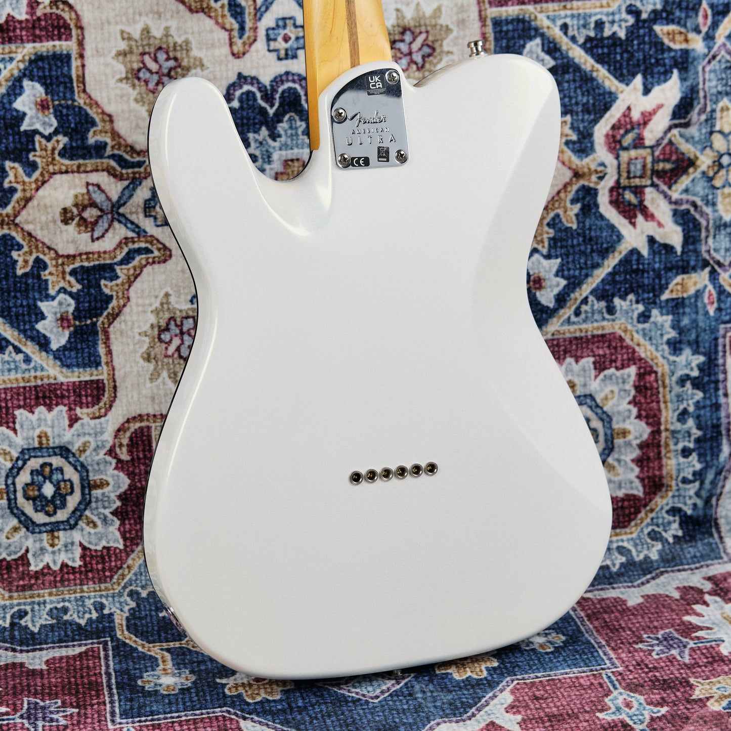 2022 Fender American Ultra Telecaster Arctic Pearl